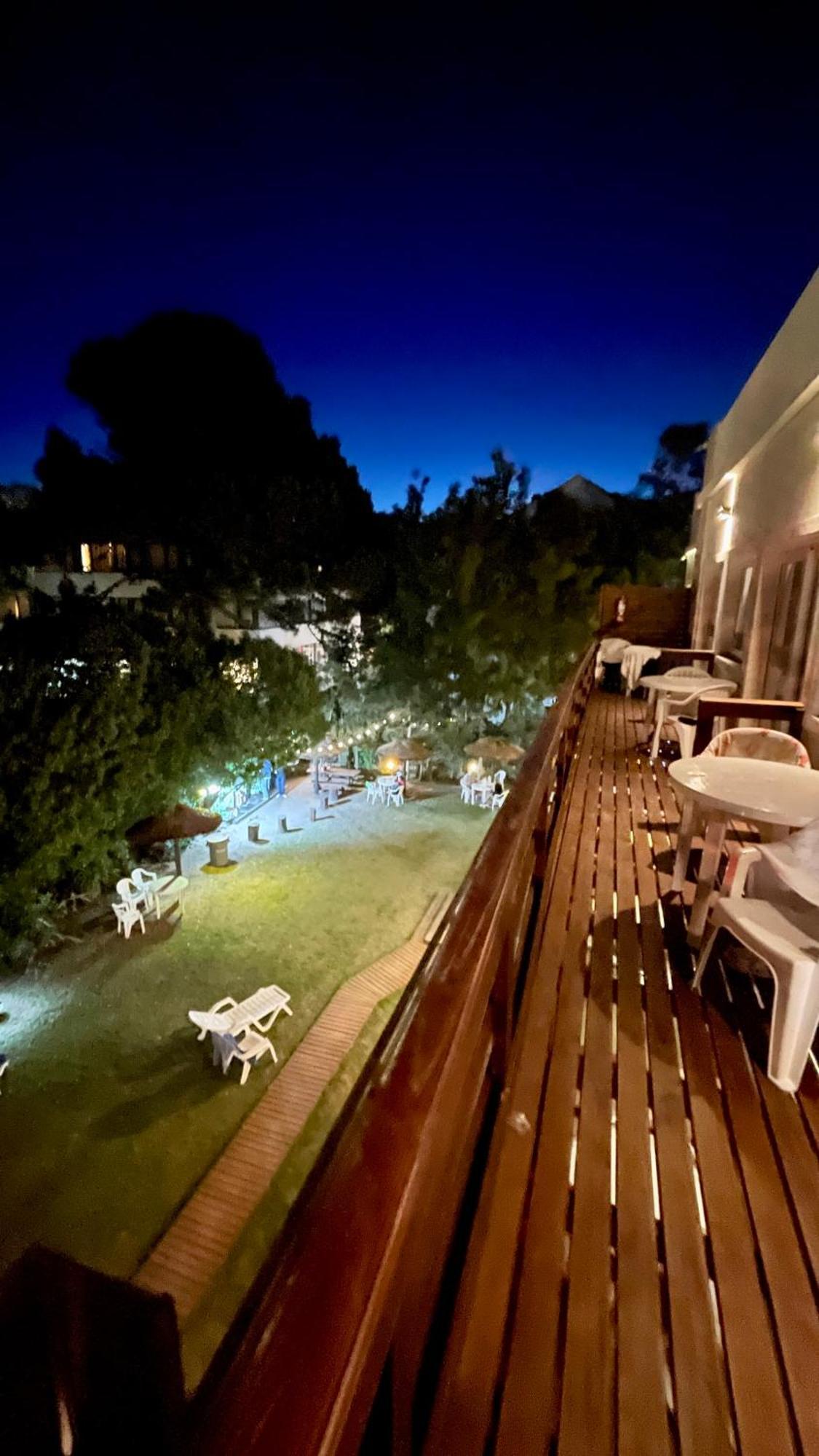 Ayres Village Apart Pinamar Εξωτερικό φωτογραφία